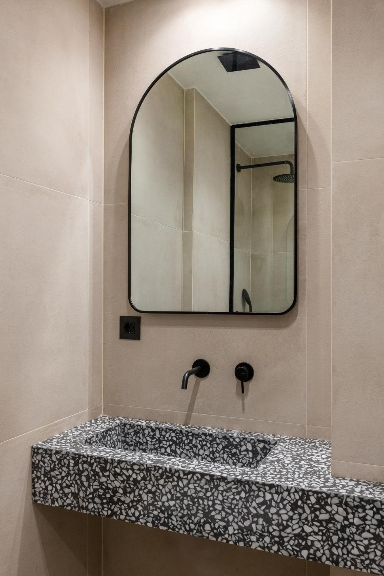 Helena'S Retreat Apartment Rhodes City ภายนอก รูปภาพ