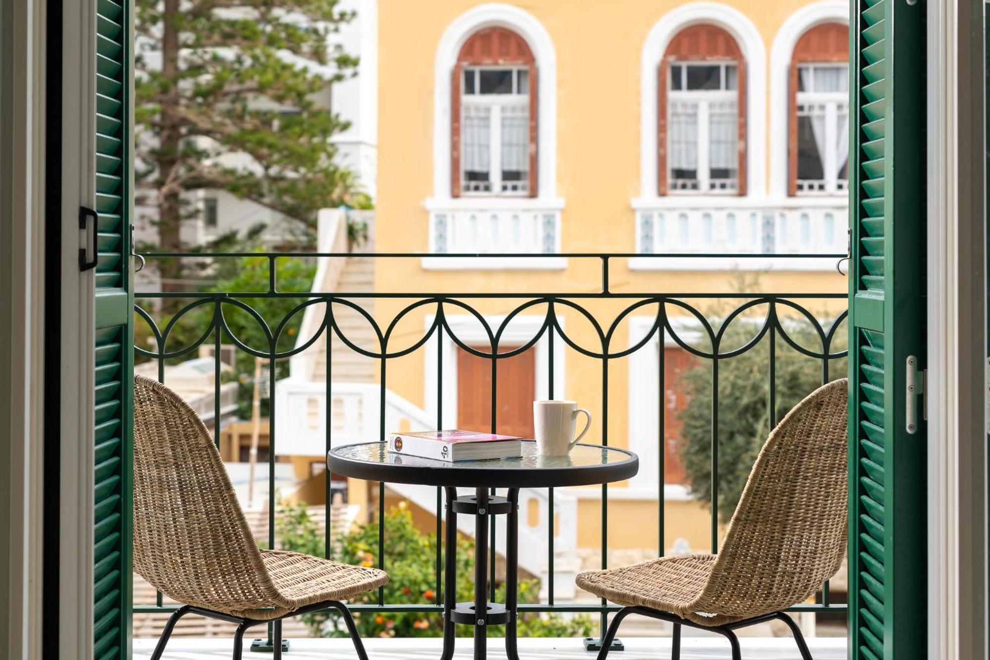 Helena'S Retreat Apartment Rhodes City ภายนอก รูปภาพ